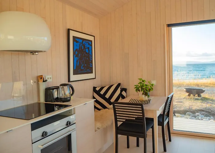 Sjovett - House By The Vadsø